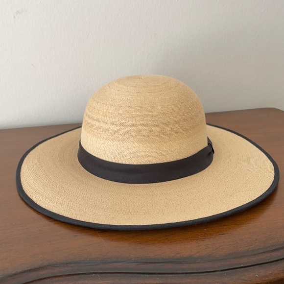 Vintage Summer Hat - Picture 2 of 6